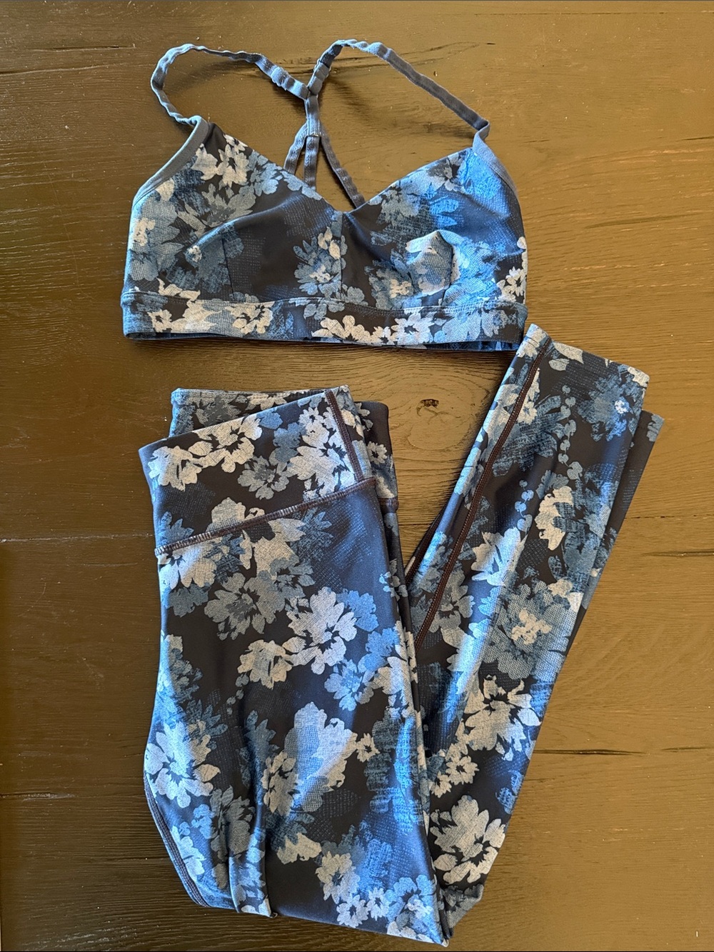 JoyLab Blue and Gray Floral Active Leggings